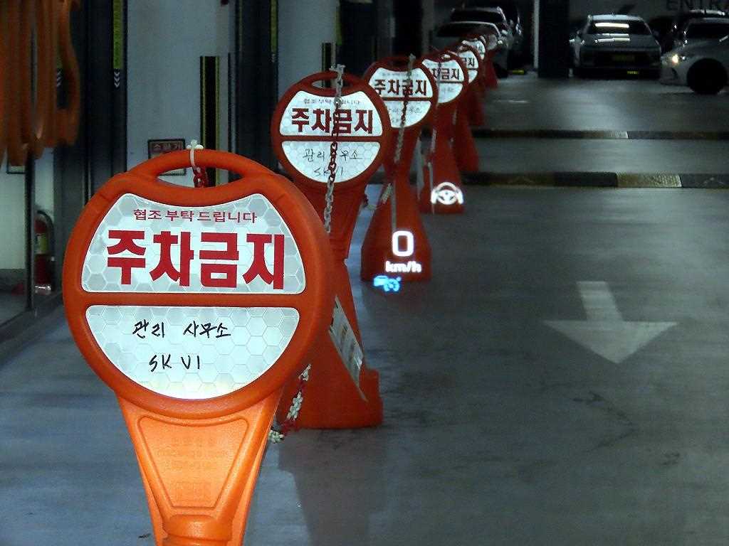 Mercedes Benz GLC Class 2023 Gris - Importación desde Corea - HF Imports Iquique - Foto 13