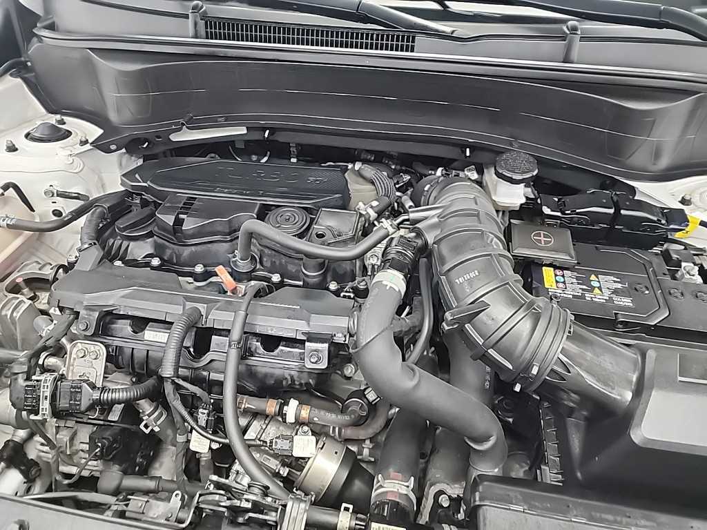 KIA Seltos - Vista 5