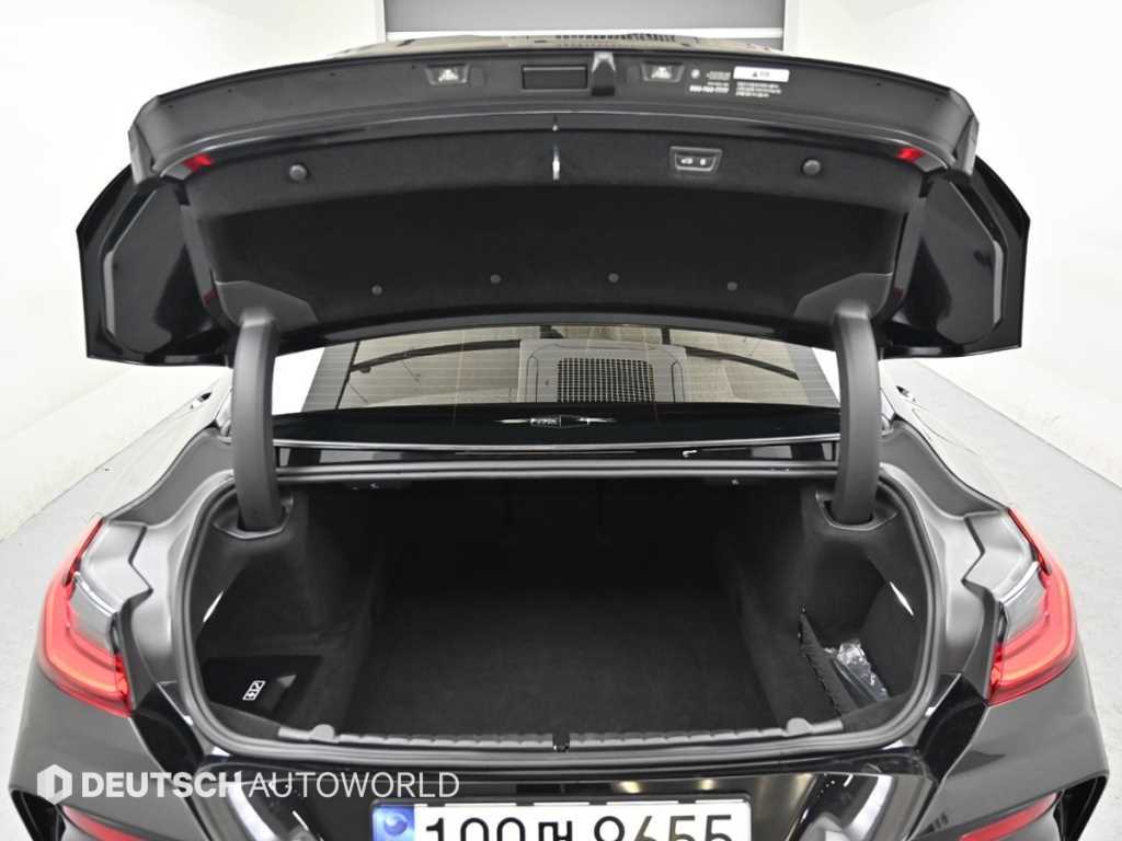 BMW 8 Series 2024 Negro - Importación desde Corea - HF Imports Iquique - Foto 19