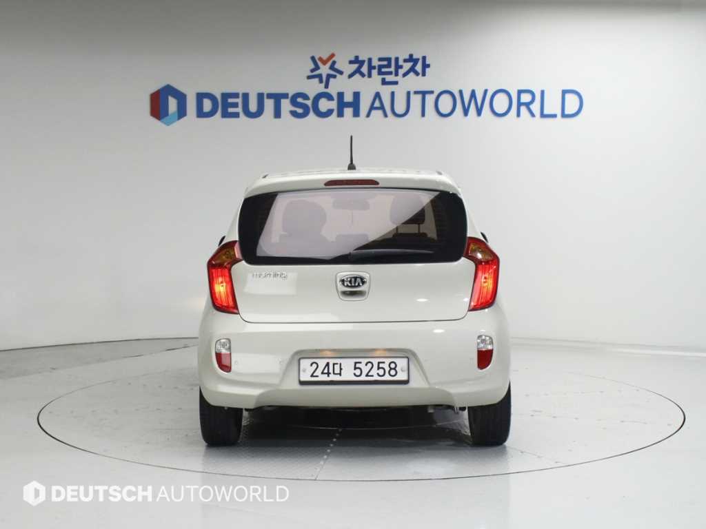 KIA Morning - Vista 4