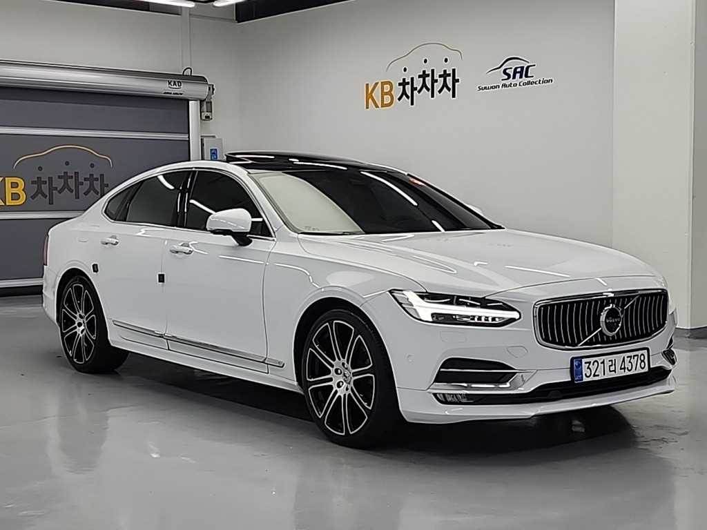 Volvo S90 - Vista 4