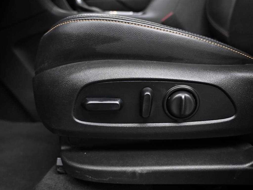 Chevrolet Equinox 2018 Negro - Importación desde Corea - HF Imports Iquique - Foto 20