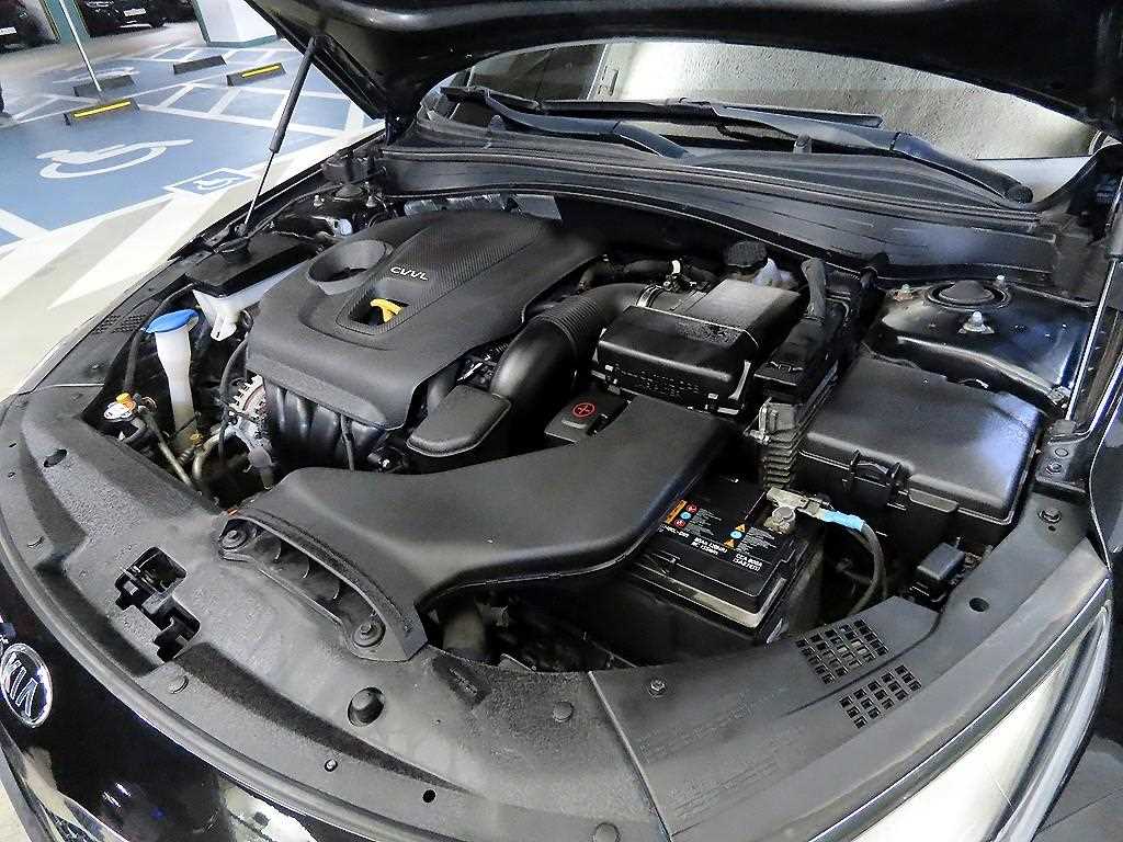 KIA K5 2017 Negro - Importación desde Corea - HF Imports Iquique - Foto 17