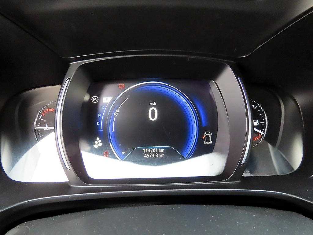 SAMSUNG QM6 - Vista 9