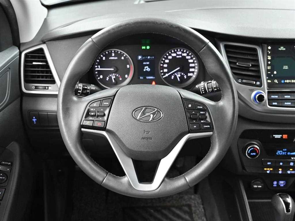 HYUNDAI Tucson 2017 Gris - Importación desde Corea - HF Imports Iquique - Foto 13