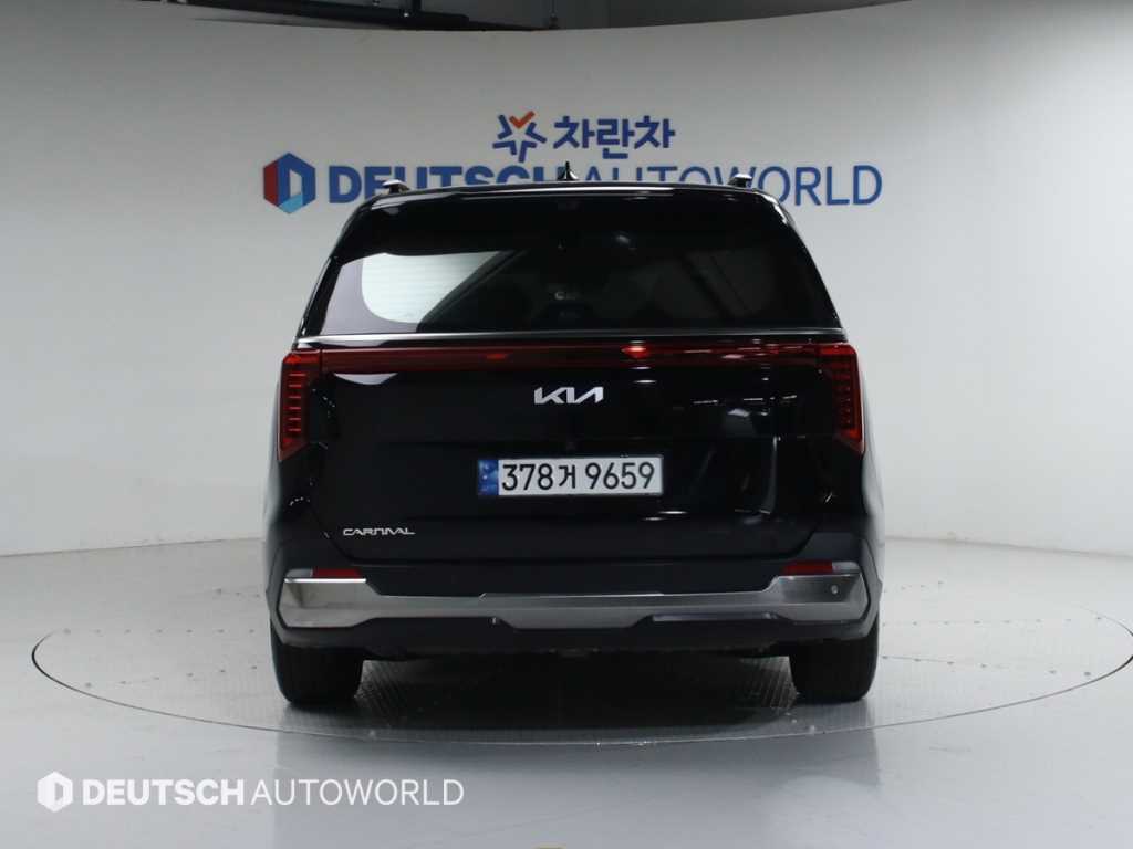 KIA Carnival - Vista 4