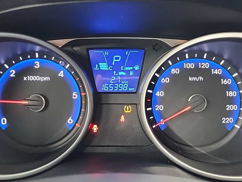 HYUNDAI Tucson - Vista 6