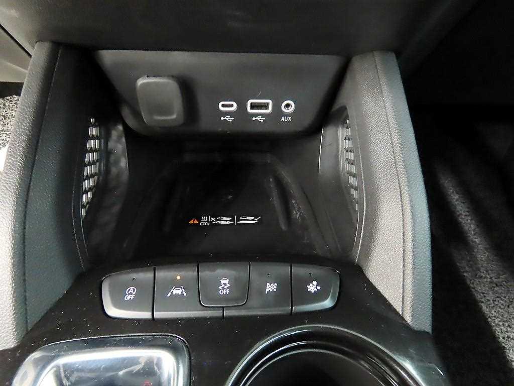 Chevrolet Trail Blazer 2023 Blanco - Importación desde Corea - HF Imports Iquique - Foto 13