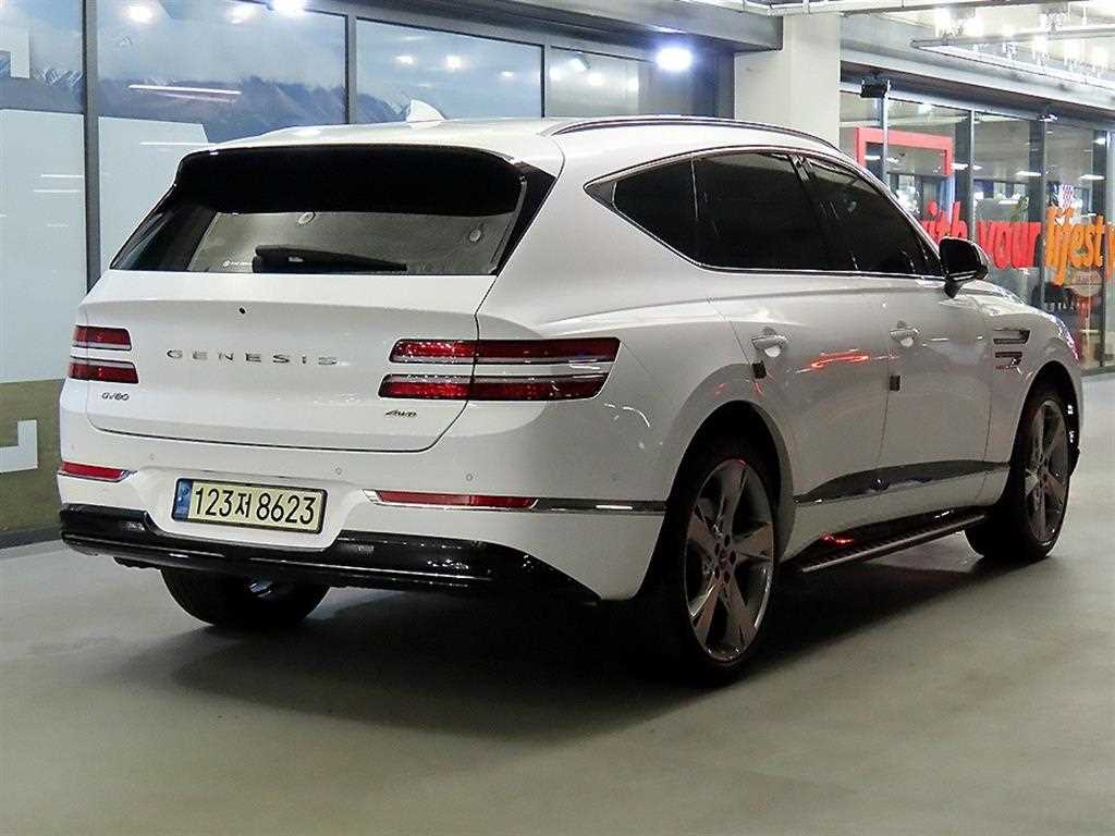 Genesis GV80 - Vista 4