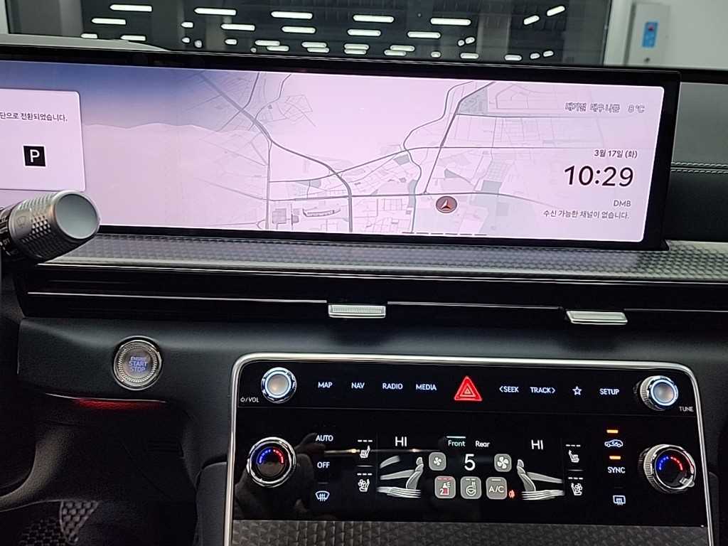 Genesis GV80 - Vista 10