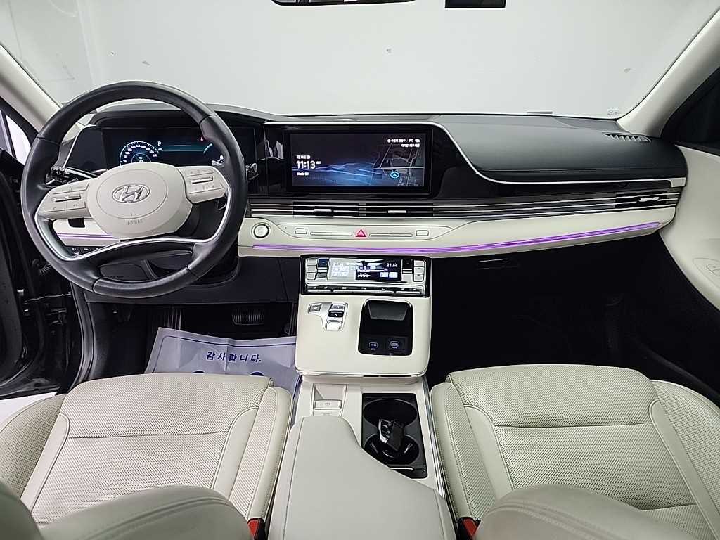 HYUNDAI Grandeur - Vista 7
