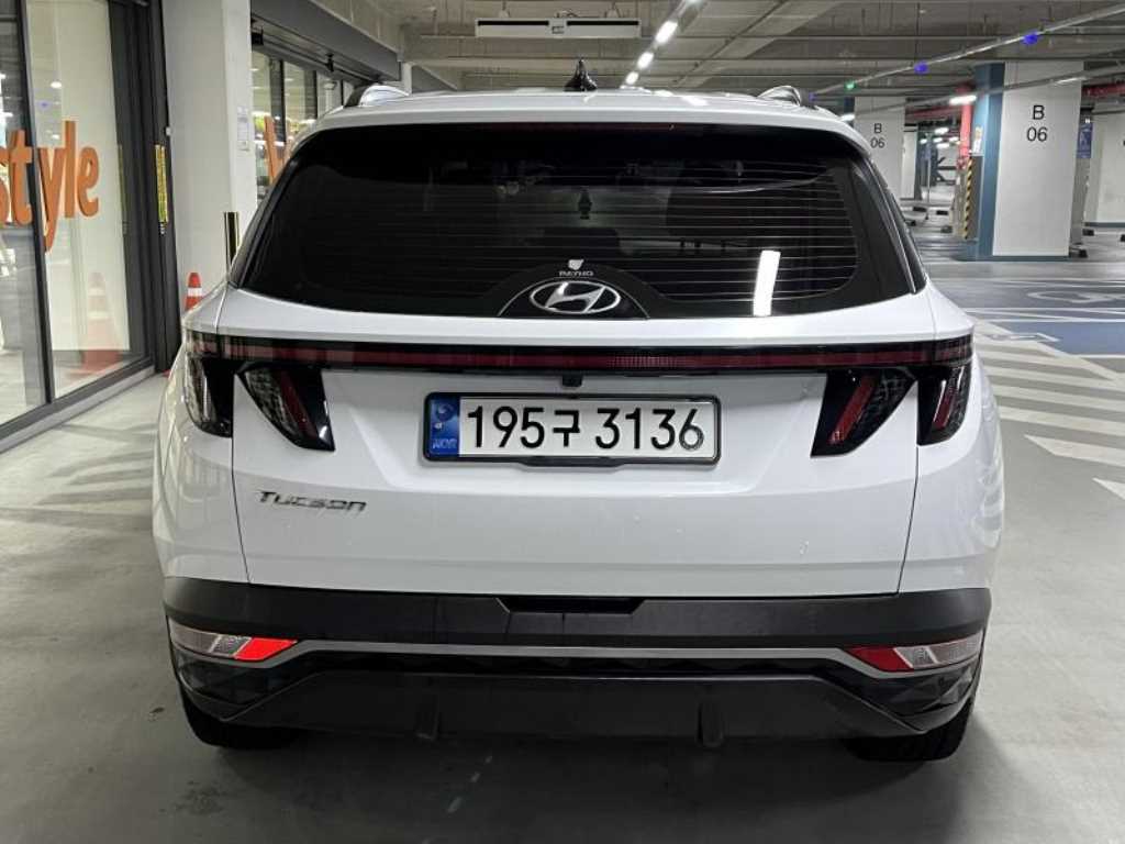 HYUNDAI Tucson - Vista 5