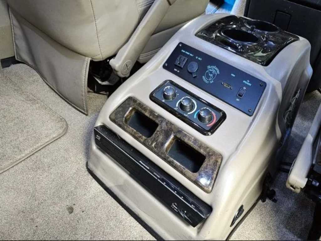 Chevrolet Express van 2014 Negro - Importación desde Corea - HF Imports Iquique - Foto 16