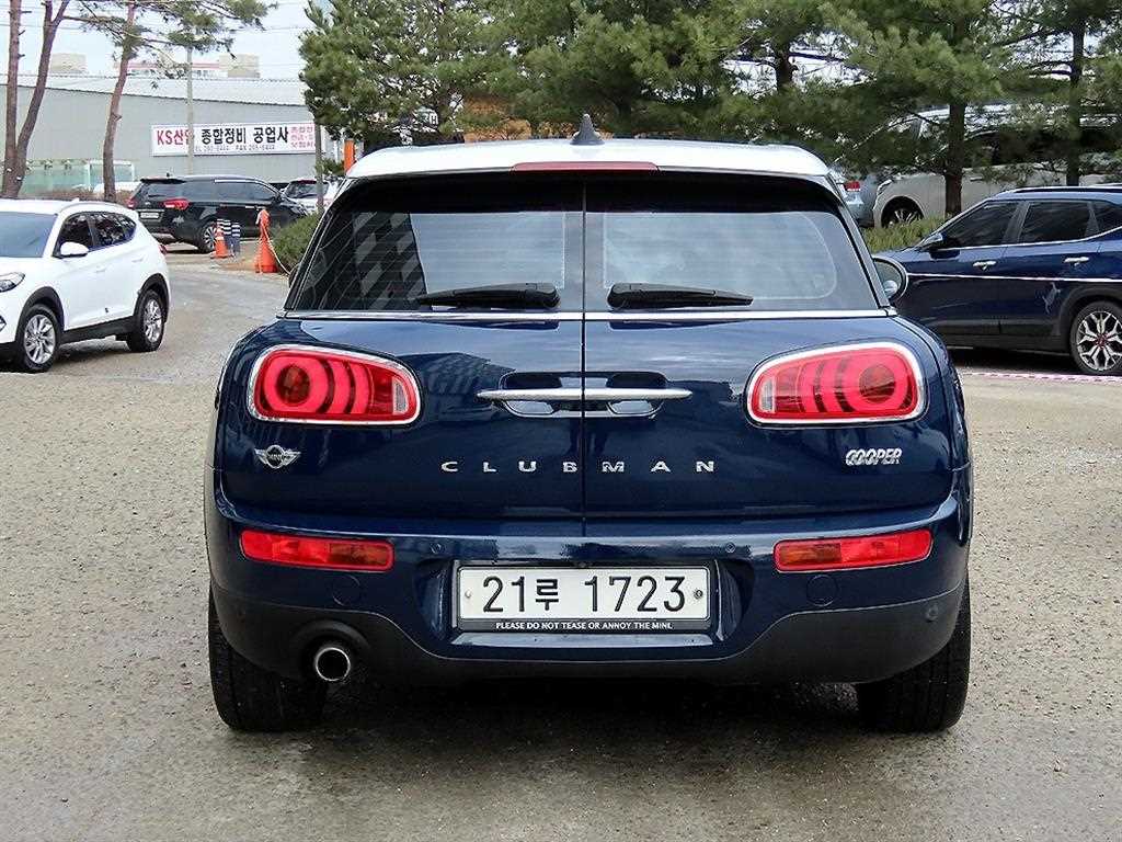 Mini Clubman - Vista 4