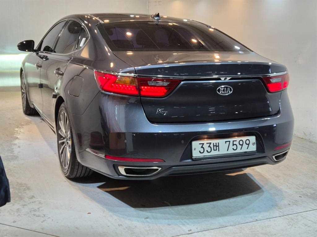 KIA K7 - Vista 4