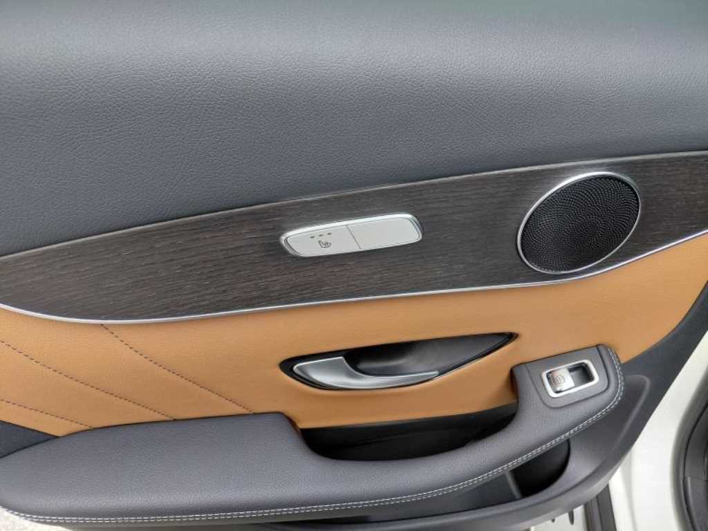 Mercedes Benz GLC Class 2020 Blanco - Importación desde Corea - HF Imports Iquique - Foto 15