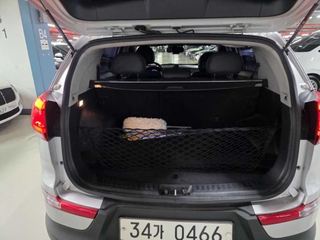 KIA Sportage - Vista 11