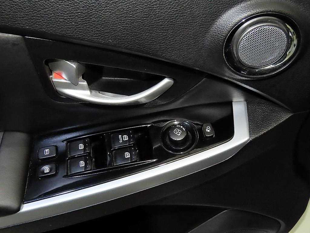 Ssangyong Korando 2015 Blanco - Importación desde Corea - HF Imports Iquique - Foto 14