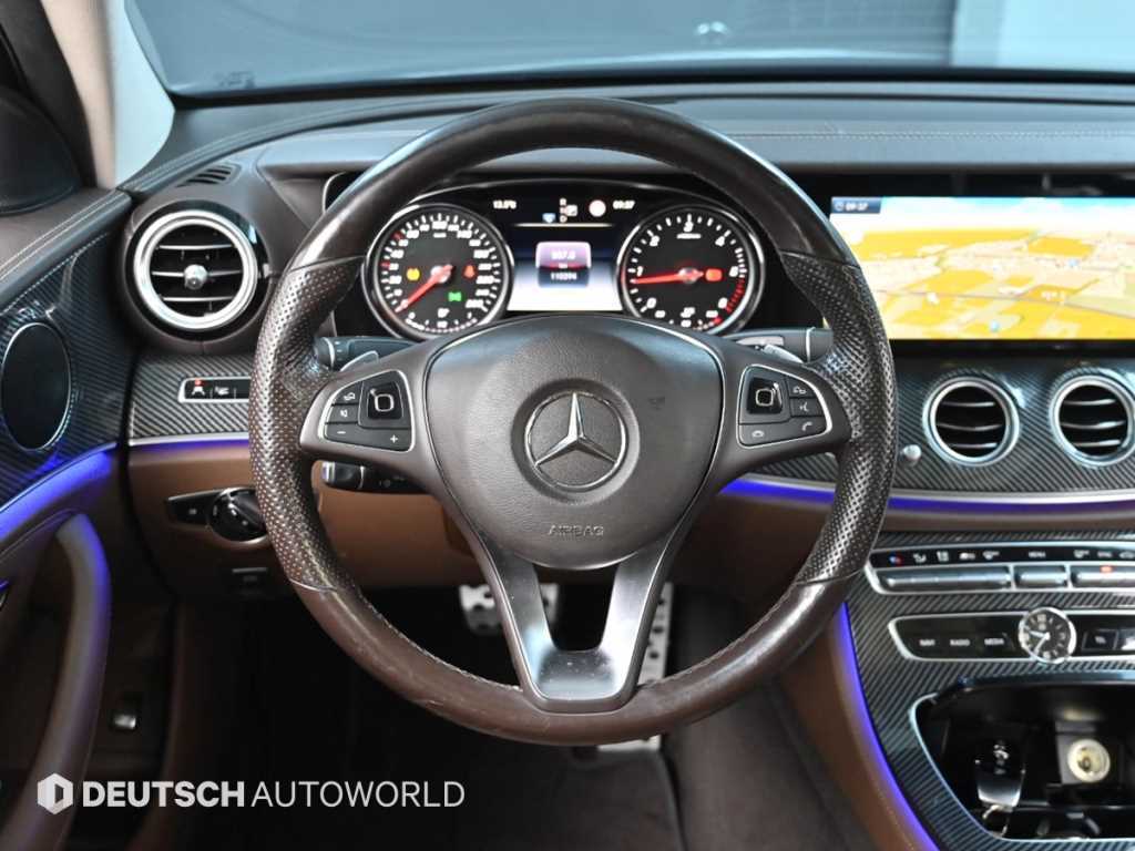 Mercedes Benz E class 2018 Negro - Importación desde Corea - HF Imports Iquique - Foto 13