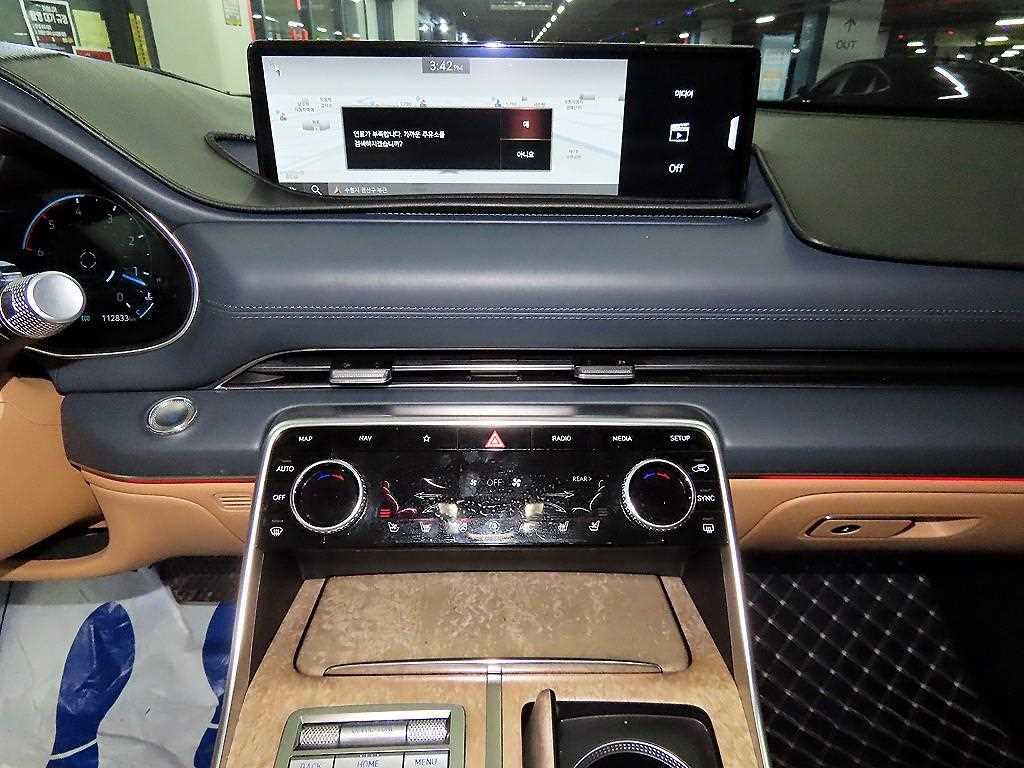 Genesis GV80 - Vista 11