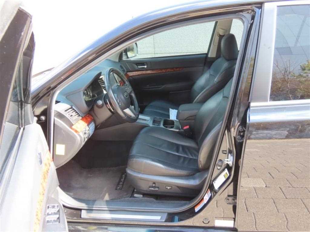 Subaru Legacy 2011 Negro - Importación desde Corea - HF Imports Iquique - Foto 13