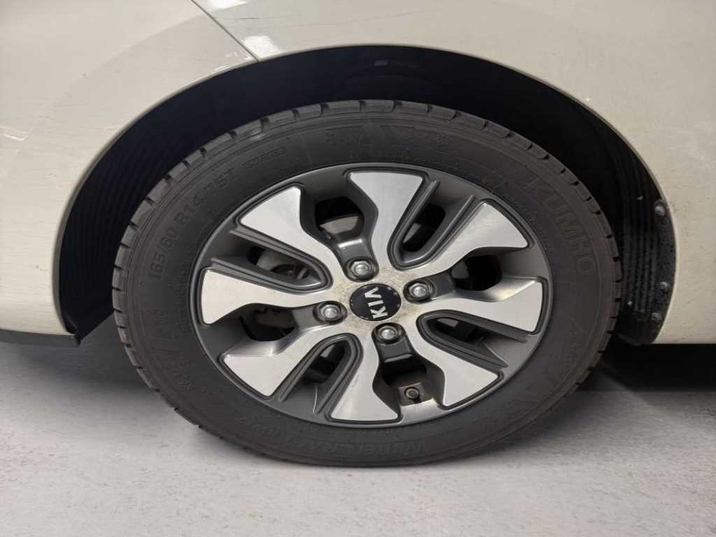 KIA Morning - Vista 4