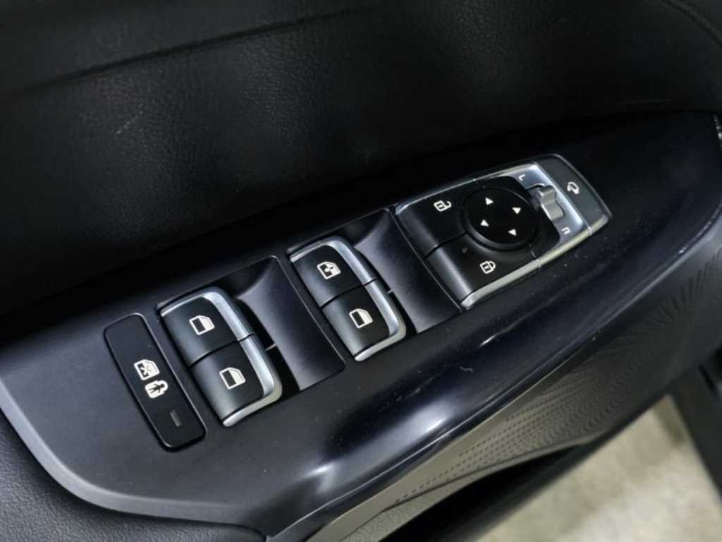 KIA K5 - Vista 11