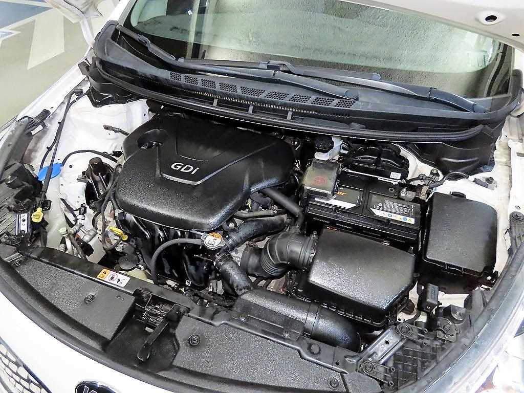 KIA K3 2013 Blanco - Importación desde Corea - HF Imports Iquique - Foto 18