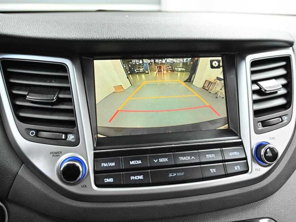 HYUNDAI Tucson 2017 Gris - Importación desde Corea - HF Imports Iquique - Foto 15