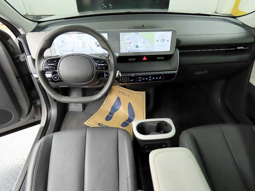 HYUNDAI Ioniq 5 - Vista 7