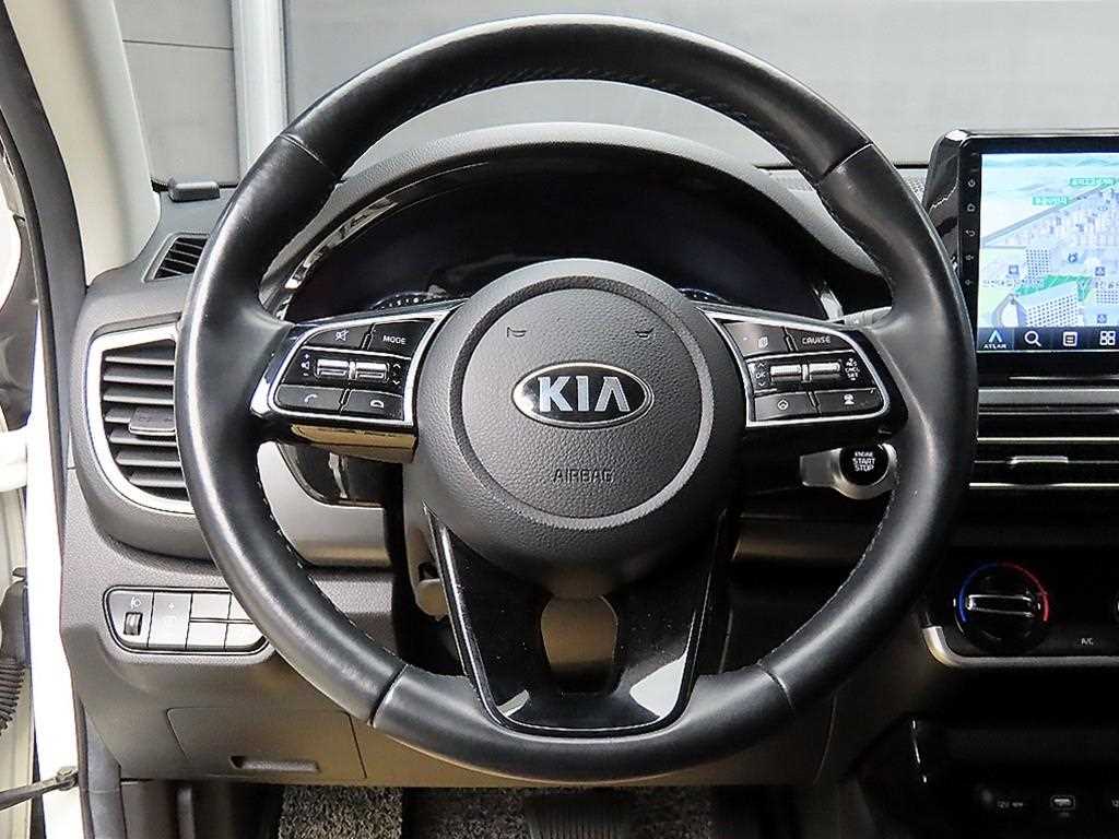 KIA Seltos - Vista 9
