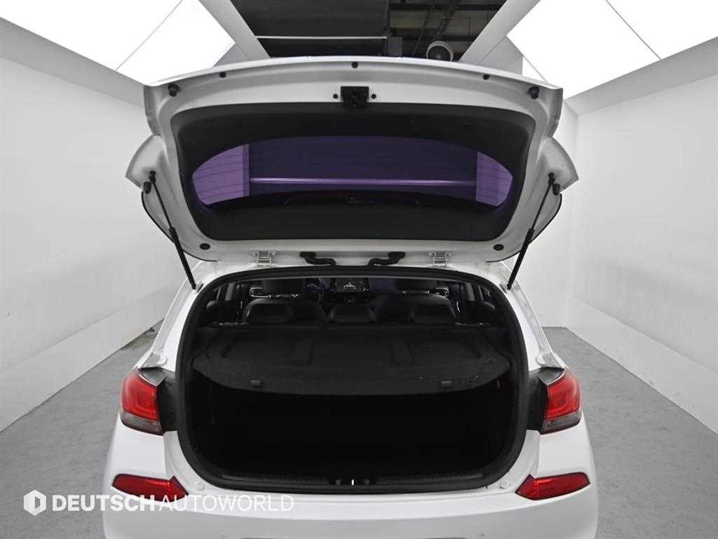 HYUNDAI i30 2018 Blanco - Importación desde Corea - HF Imports Iquique - Foto 18