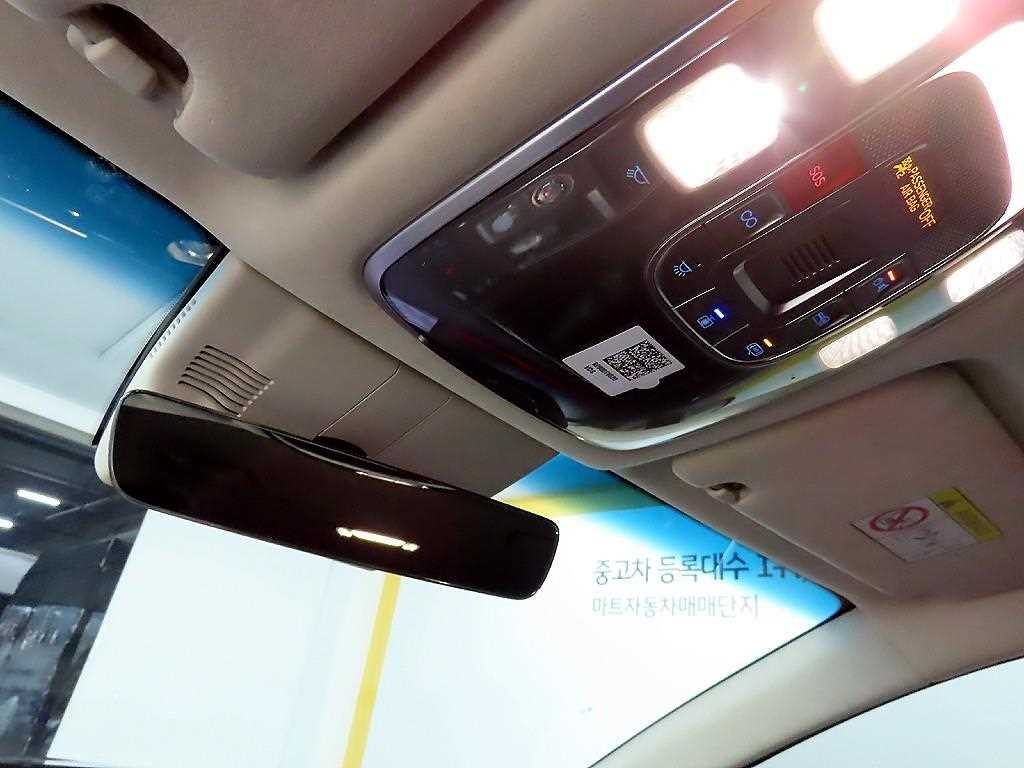 Genesis G80 2025 Negro - Importación desde Corea - HF Imports Iquique - Foto 16