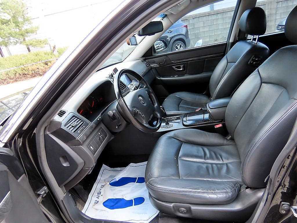 KIA Opirus - Vista 5