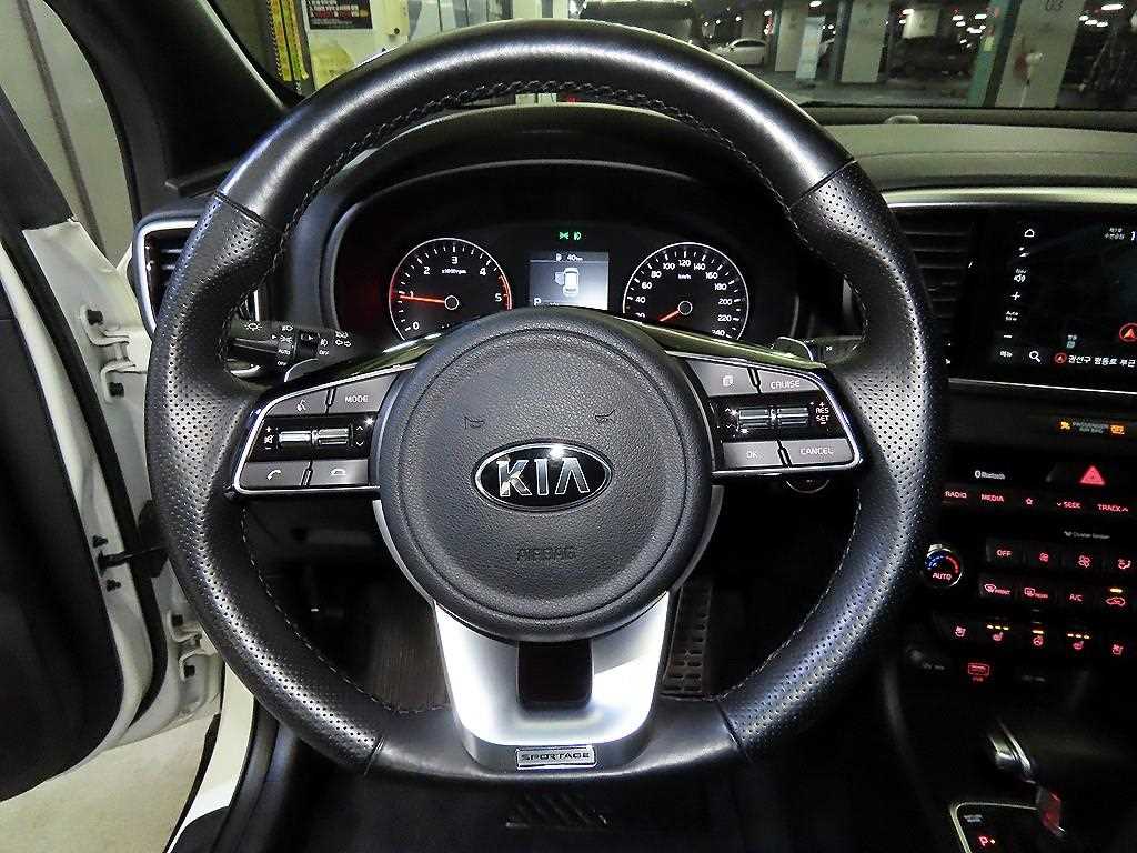 KIA Sportage - Vista 8