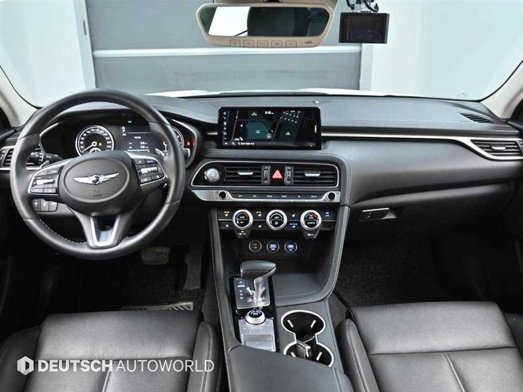 Genesis G70 - Vista 7