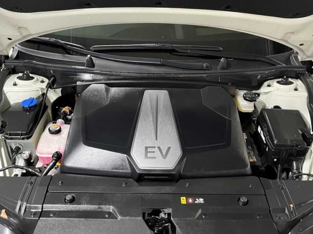 KIA EV6 2023 Blanco - Importación desde Corea - HF Imports Iquique - Foto 13