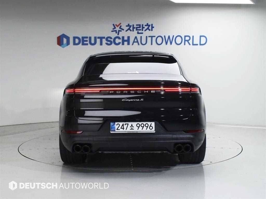 Porsche Cayenne - Vista 4