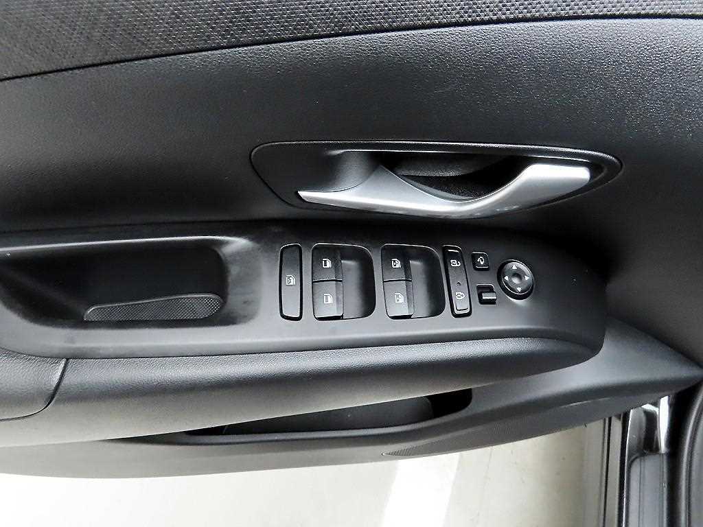 HYUNDAI Tucson - Vista 11