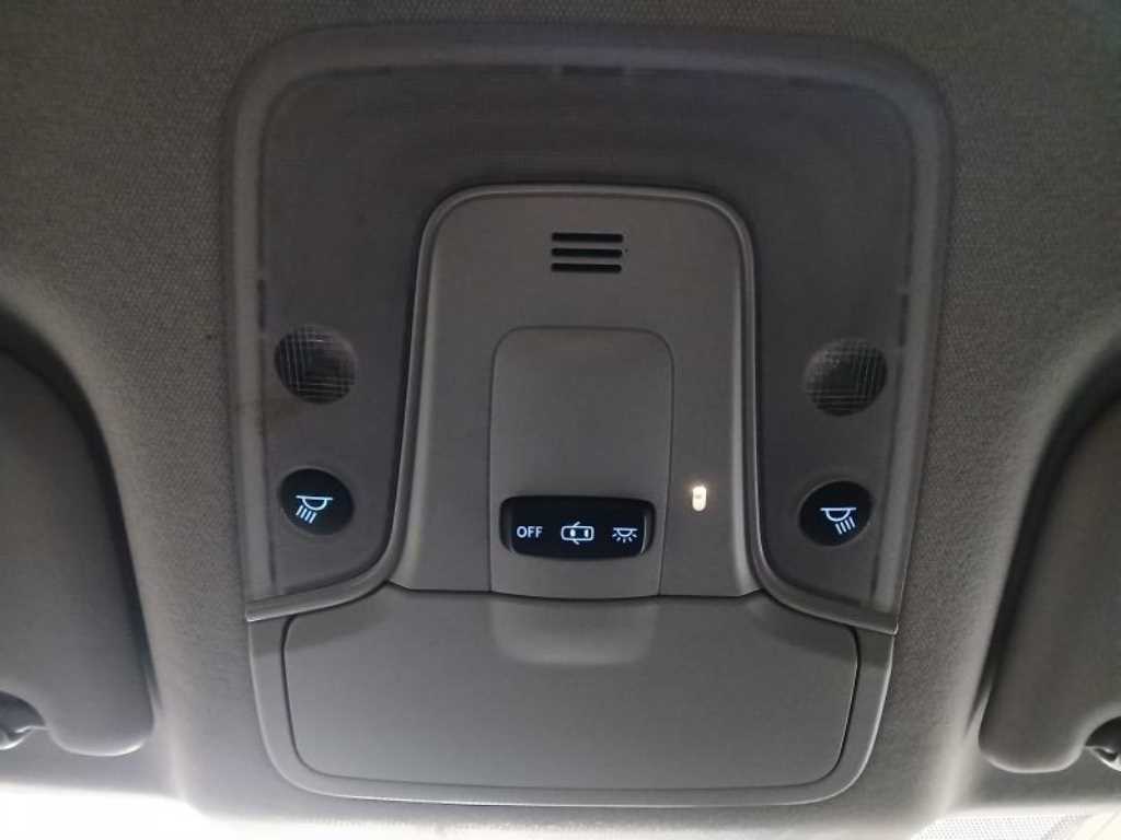 Toyota Prius 2019 Negro - Importación desde Corea - HF Imports Iquique - Foto 14