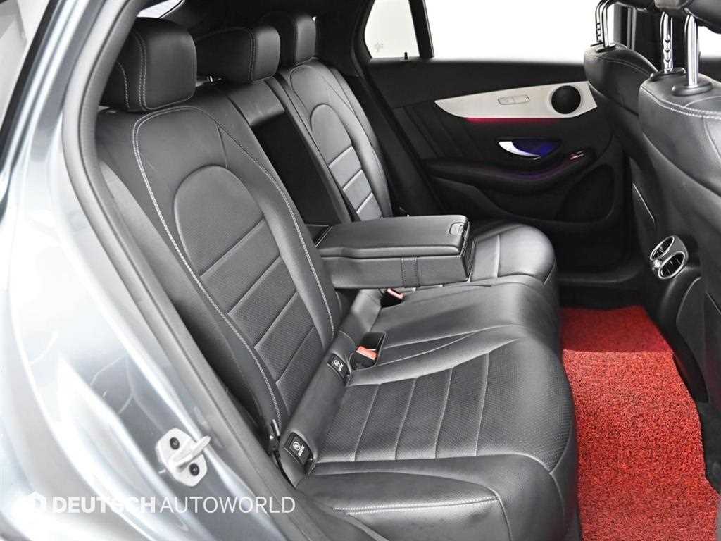 Mercedes Benz GLC Class - Vista 12