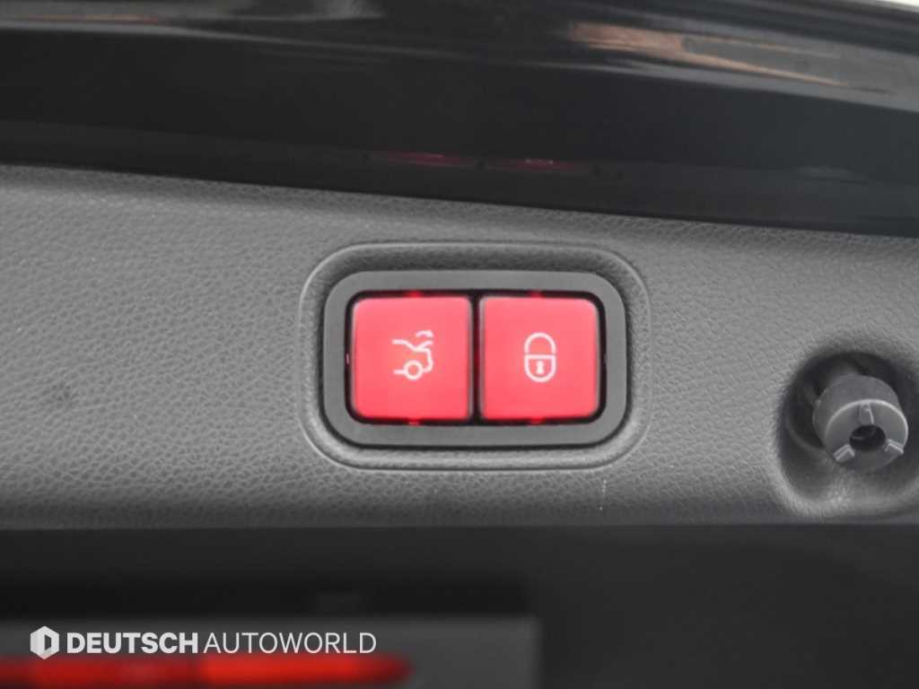 Mercedes Benz E class 2018 Negro - Importación desde Corea - HF Imports Iquique - Foto 19