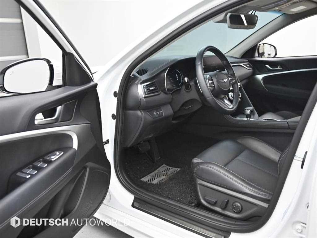 Genesis G70 - Vista 11