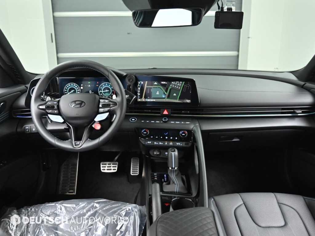 HYUNDAI Avante - Vista 7