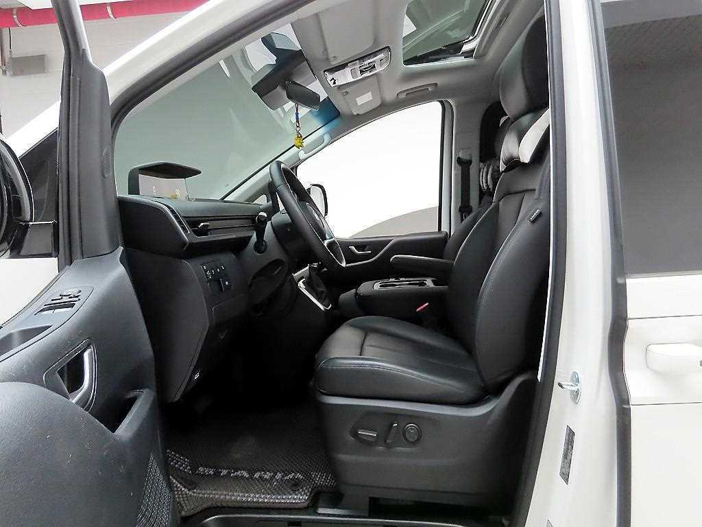 HYUNDAI Staria 2025 Blanco - Importación desde Corea - HF Imports Iquique - Foto 13