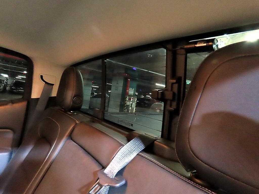 Chevrolet ?Colorado 2021 Negro - Importación desde Corea - HF Imports Iquique - Foto 15