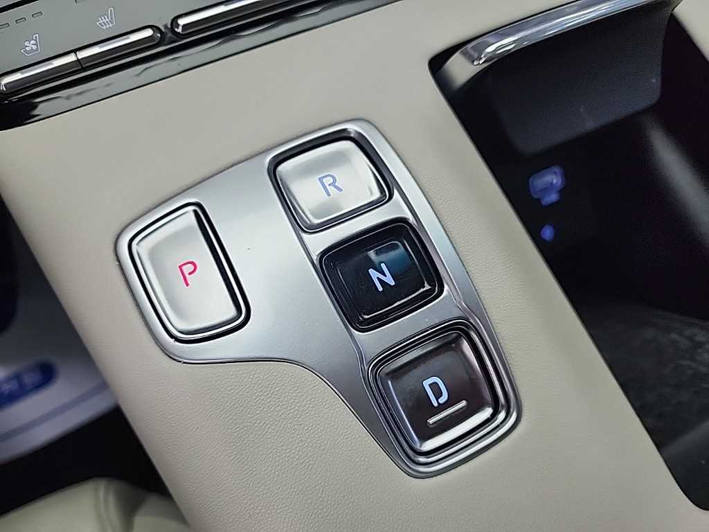 HYUNDAI Grandeur - Vista 8