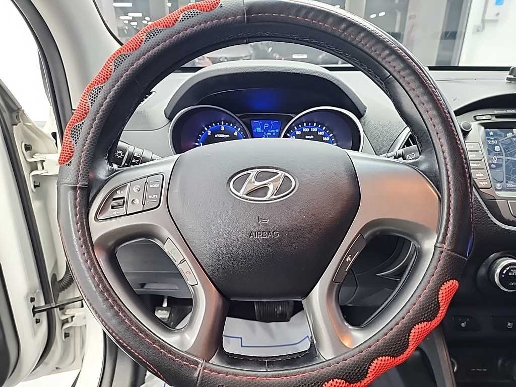 HYUNDAI Tucson - Vista 9