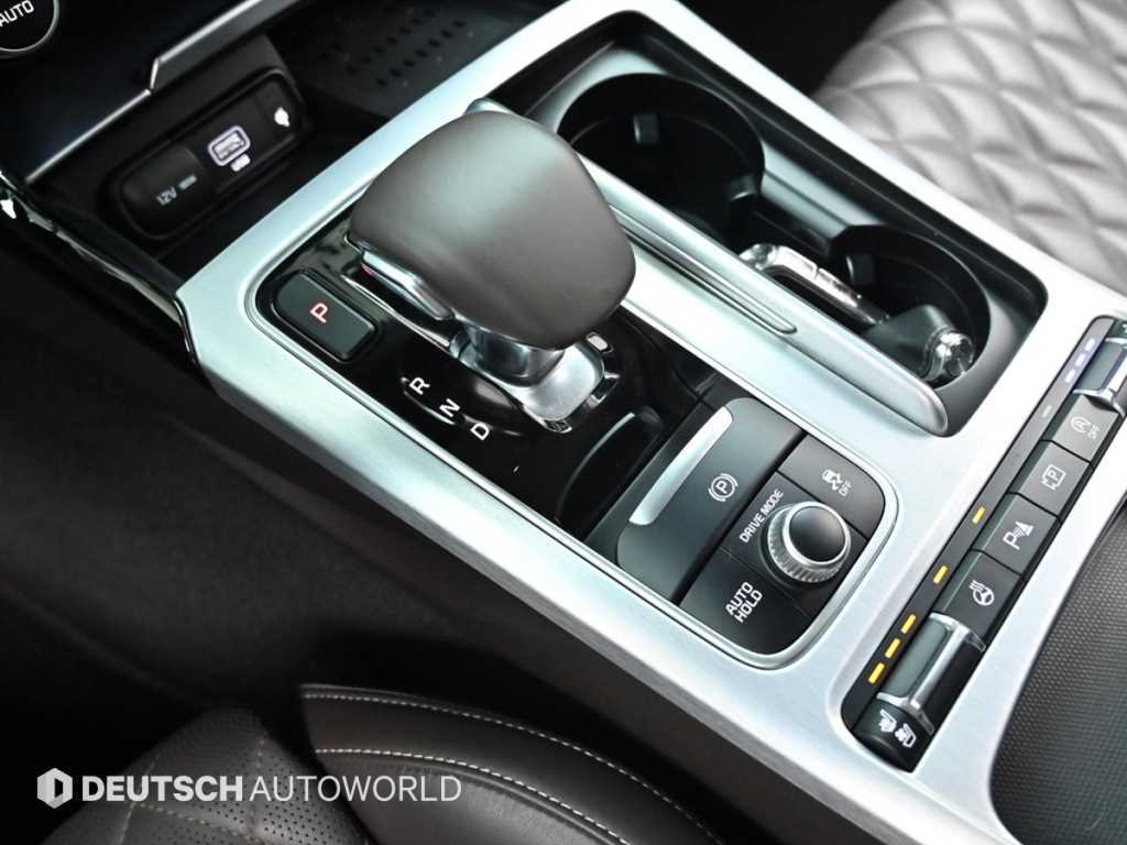 KIA Stinger - Vista 9