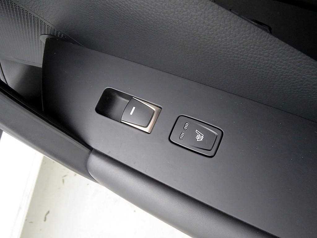 HYUNDAI Grandeur - Vista 9